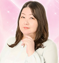 純嶺｜電話占いウラナ